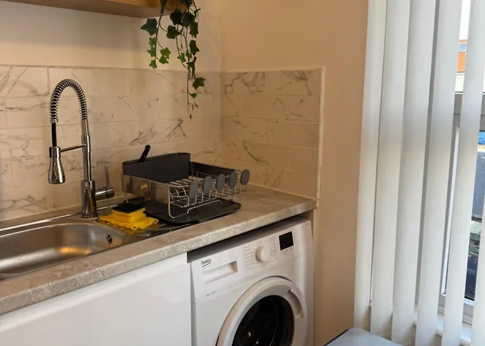 2 Bedroom Luxury * Bristol