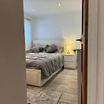 2 Bedroom Luxury *