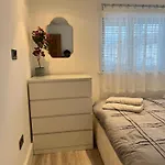 2 Bedroom Luxury Апартаменты *