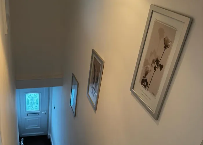 2 Bedroom Luxury Apartment Bristol